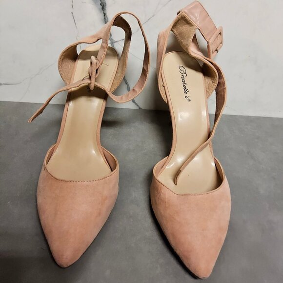 Breckelles size 11 pink suede pointed toe heels pre-owned  $12 - Picture 1 of 6